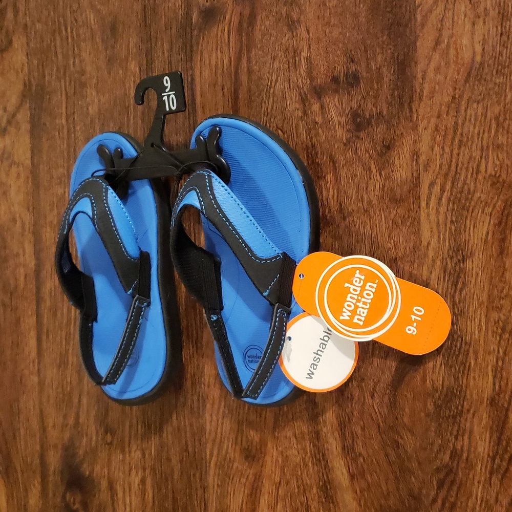 Sandals 9/10c - Picture 5 of 5